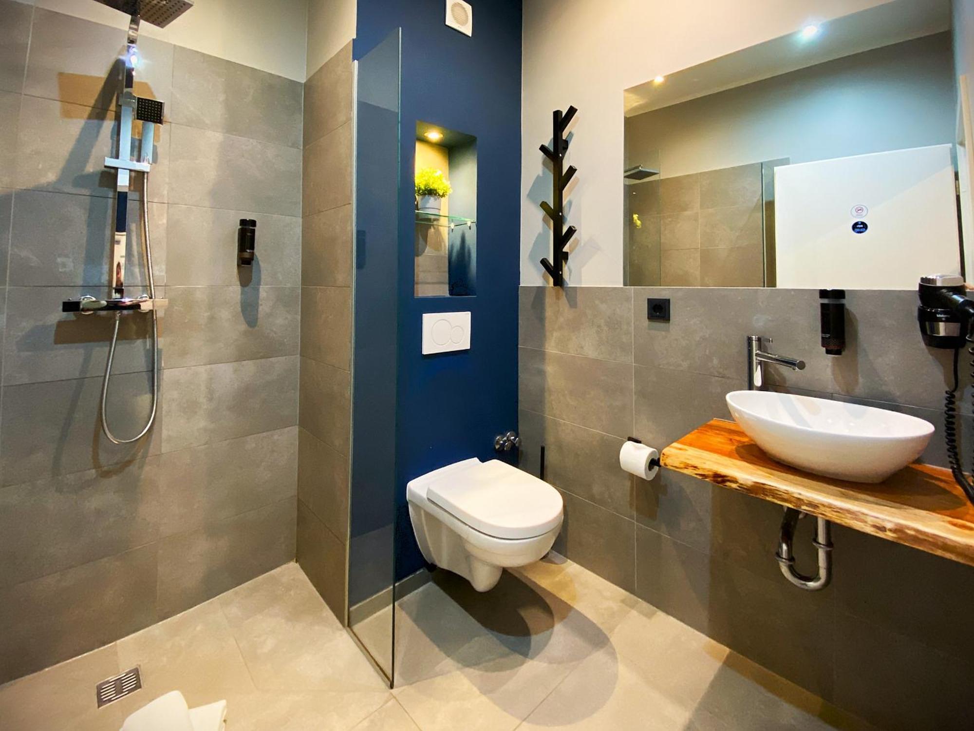 Liro Hotel Moers Kültér fotó